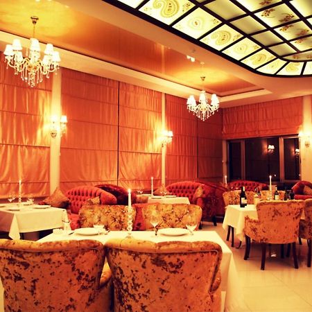 East Legend Hotel バクー エクステリア 写真