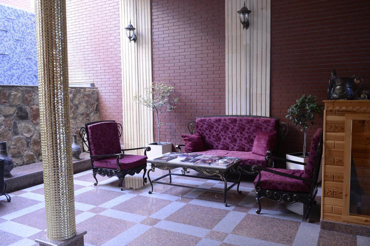 East Legend Hotel バクー エクステリア 写真