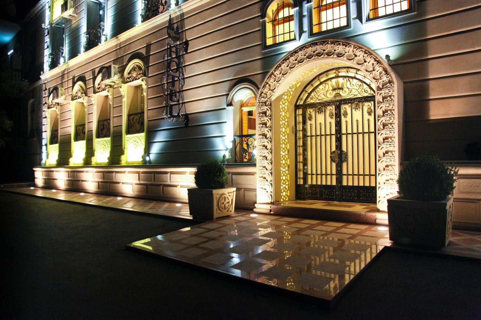 East Legend Hotel バクー エクステリア 写真