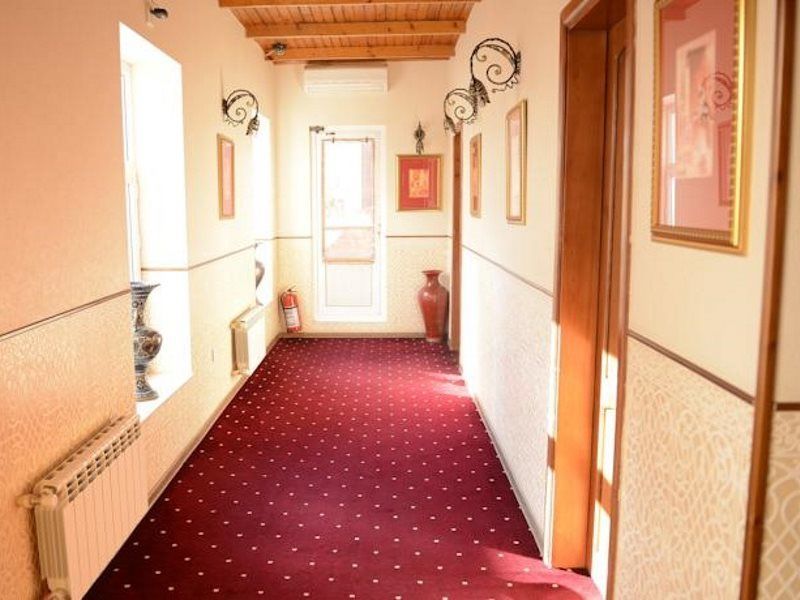 East Legend Hotel バクー エクステリア 写真