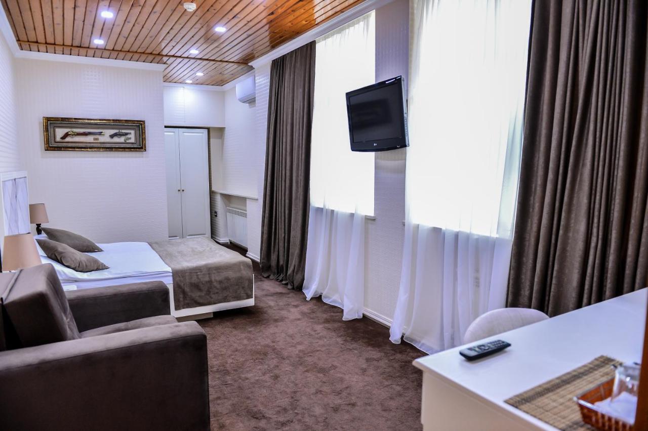 East Legend Hotel バクー エクステリア 写真